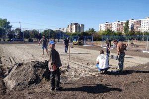 строительство теннисного корта в п.Первомайск