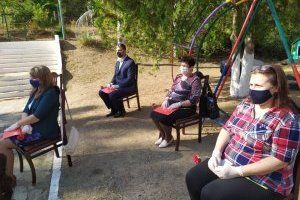 minsoctrud.gospmr.org вручение госнаград педагогам Бендерского детского дома